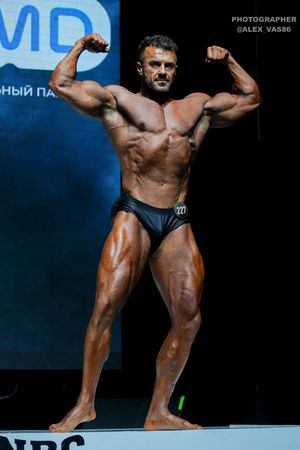 CLASSIC PHYSIQUE НОВИЧКИ